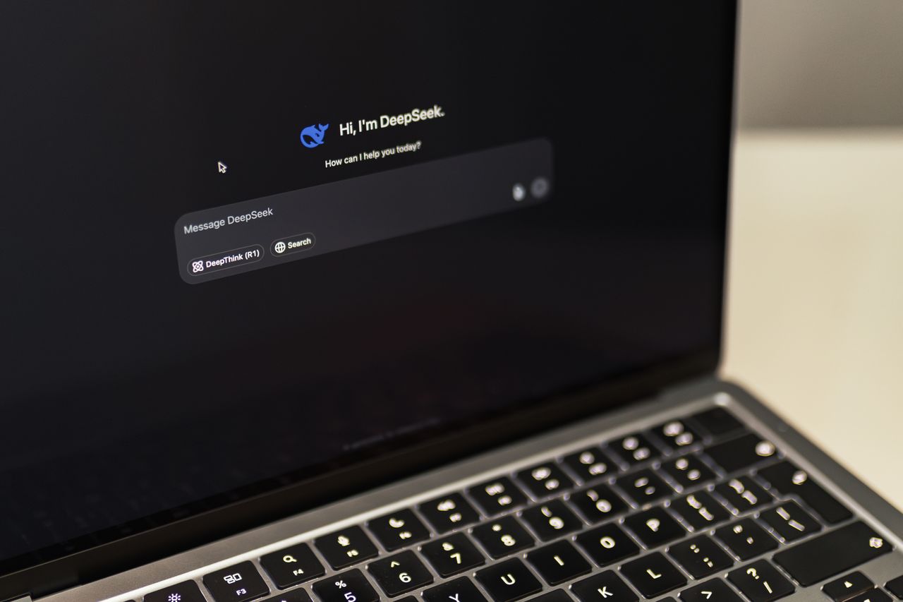 Entenda o que é GEO (Generative Engine Optimization) e como empresas estão se preparando para aparecer e ser recomendadas por inteligências artificiai